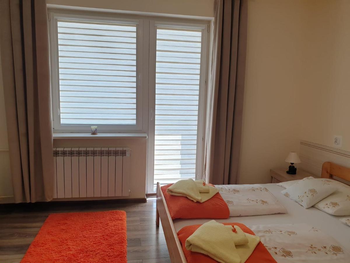 Irena Bed & Breakfast Korbielow Ngoại thất bức ảnh