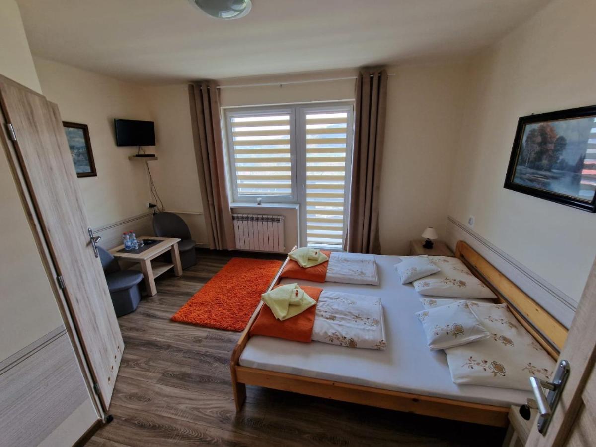 Irena Bed & Breakfast Korbielow Ngoại thất bức ảnh