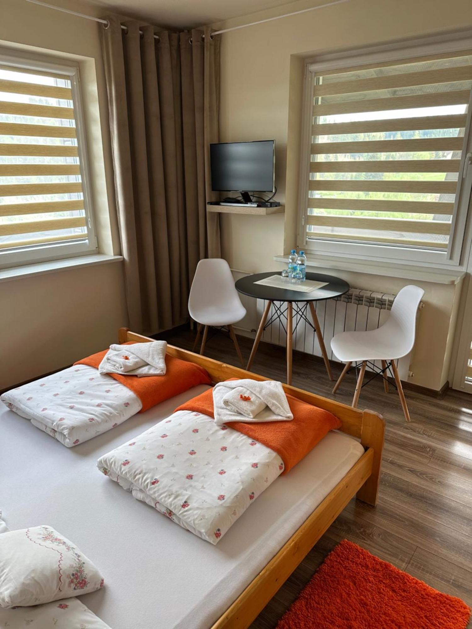 Irena Bed & Breakfast Korbielow Ngoại thất bức ảnh